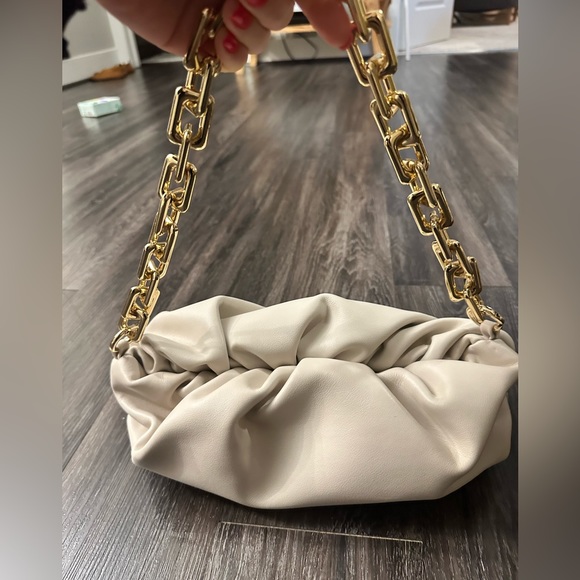 Bottega Veneta inspired handbag - Picture 2 of 5